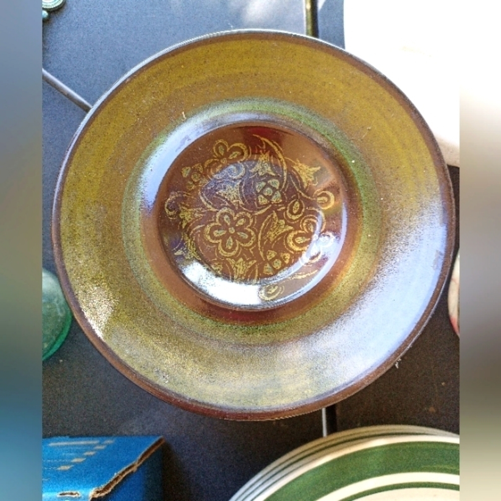12 Franciscan Madeira Saucers